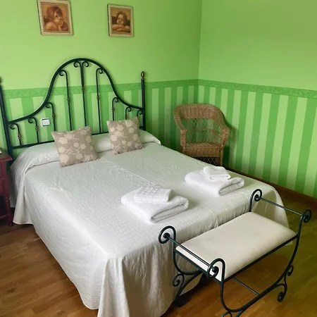 La Casita Del Cerro Nyaraló Candeleda